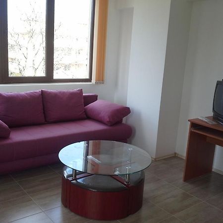 Burgas Sarafovo Apartment Eksteriør billede