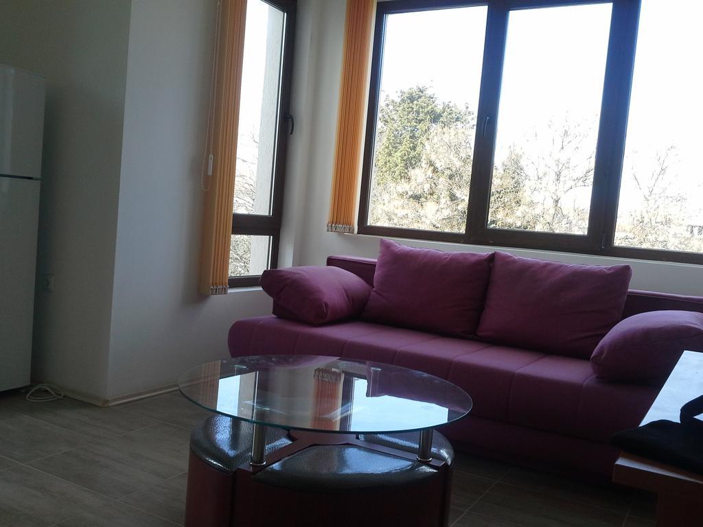 Burgas Sarafovo Apartment Eksteriør billede